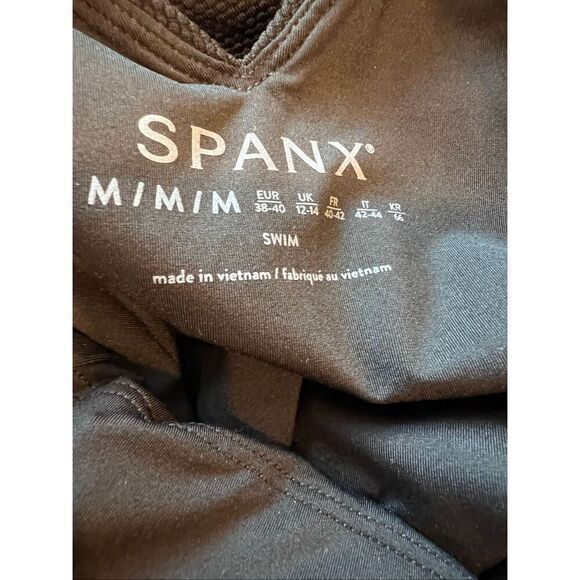 Spanx Swimsuits Women's Size Medium Black Pique Shaping Plunge One Piece NWOT - Picture 10 of 10